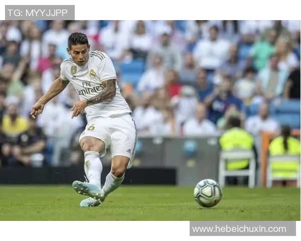 C罗薪资揭秘:足球明星背后的收入与商业价值分析 C罗薪资揭秘:足球明星背后的收入与商业价值分析