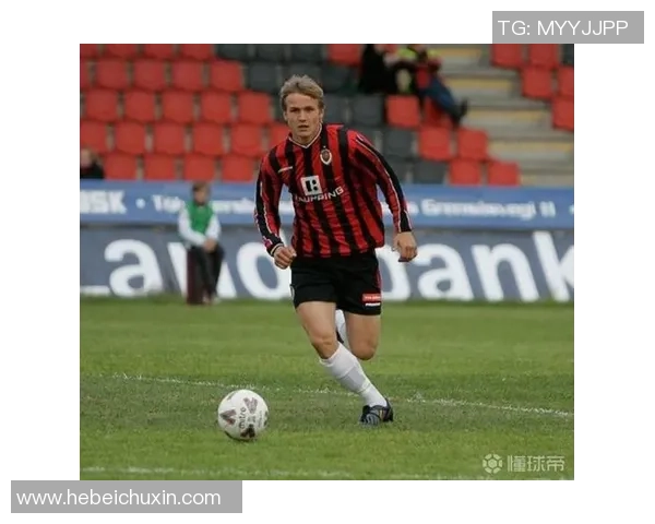 哈夫纳夫约杜尔足球队的辉煌历程与未来展望分析 哈夫纳夫约杜尔足球队的辉煌历程与未来展望分析