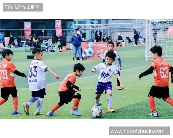 甲超足球引领中国足球新风潮助力青训发展与国际交流
